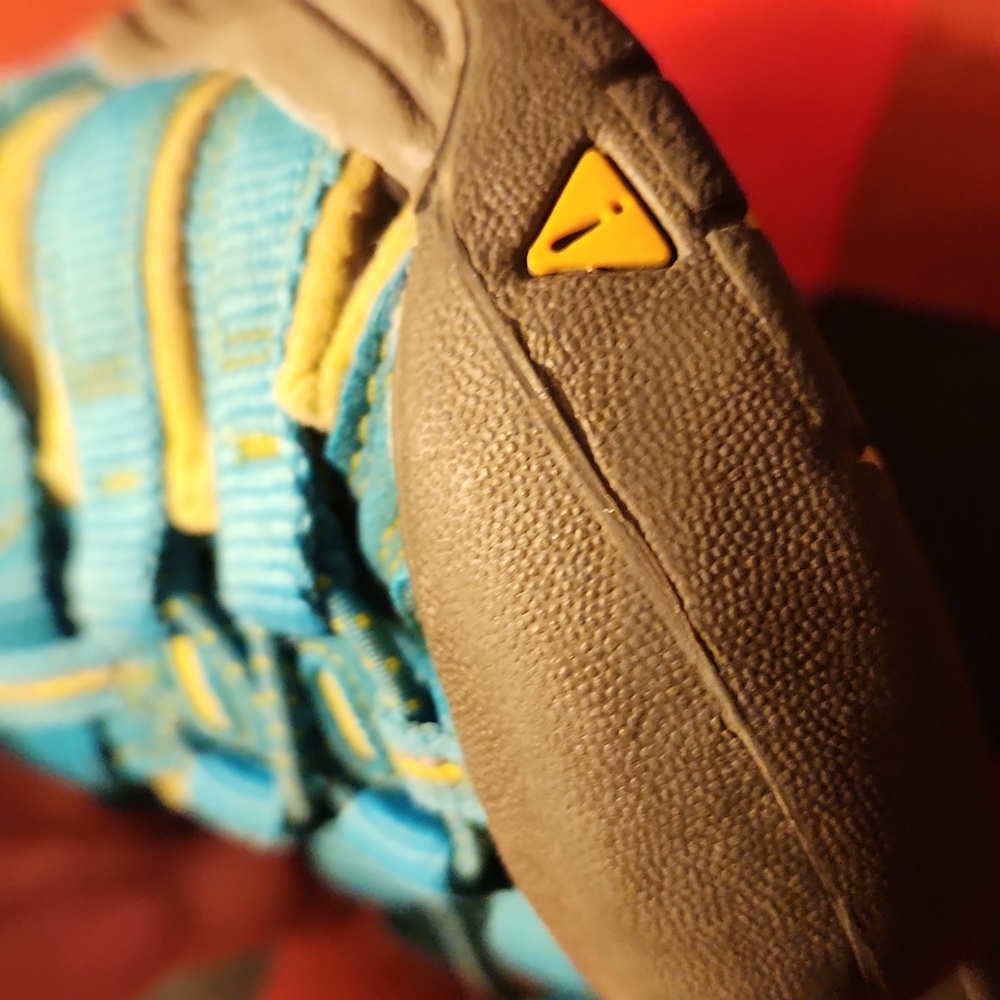 Keen Kids Aqua Blue and Yellow Sandals Size Toddler 6 - Picture 15 of 16